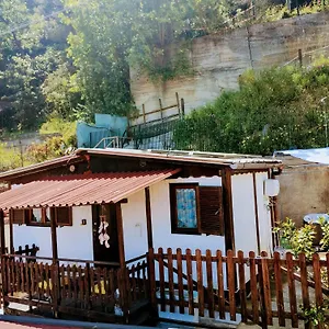 https://bungalow-sixdays-2.hotelitalianriviera.com